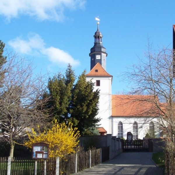 (Belgershain Threna) Kirche Threna