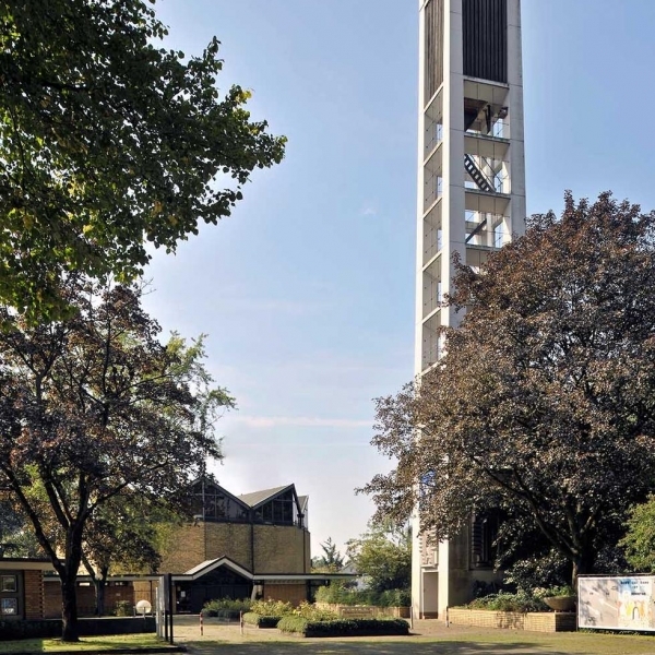 (Düsseldorf Vennhausen) Markuskirche