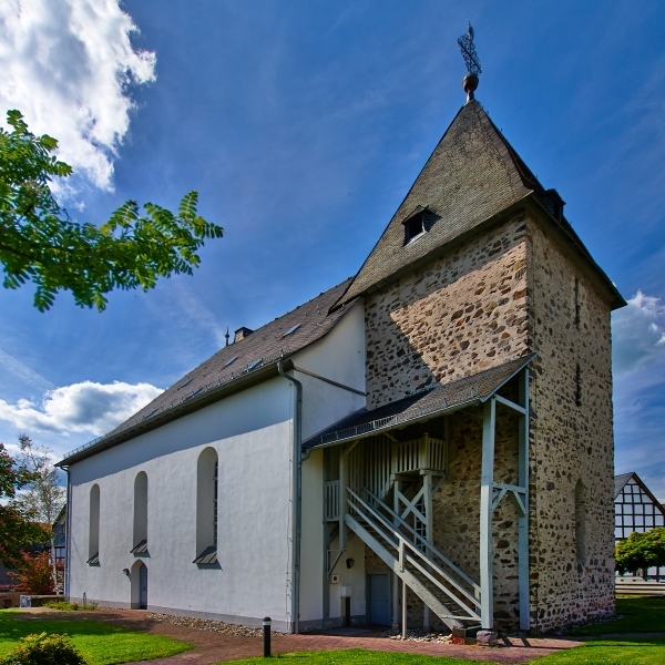 (Ehringshausen) Kirche / Gemeindehaus Kölschhausen