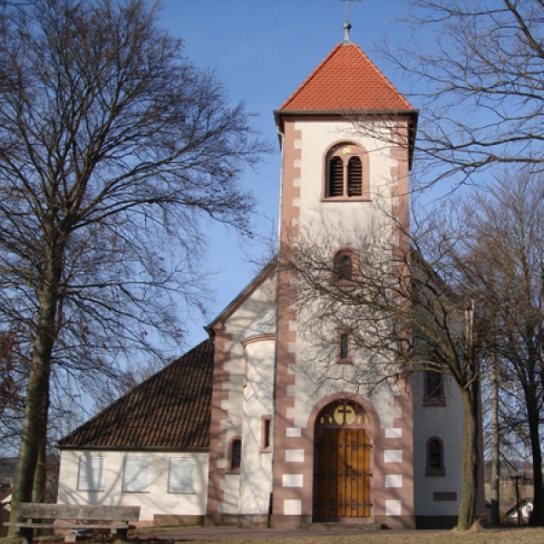 (Großenlüder) Martin-Luther-Kirche zu Großenlüder
