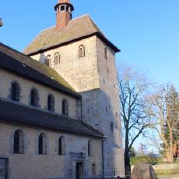 (Hess. Oldendorf) ev.-luth. St. Johanniskirchengemeinde Fi