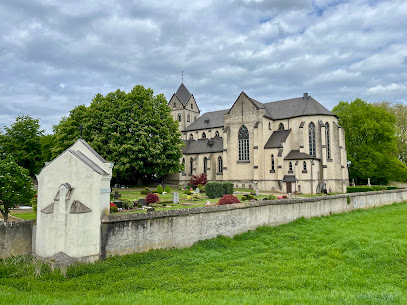 (Krefeld Hohenbudberg) St. Matthias