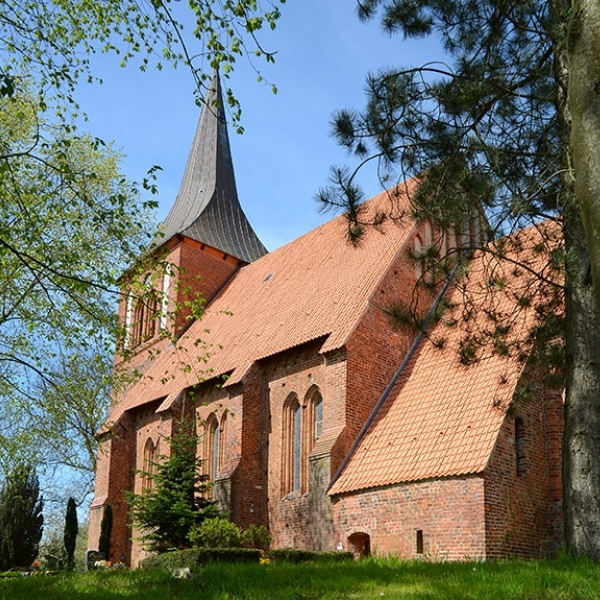 (Lüdershagen) Dorfkirche Lüdershagen