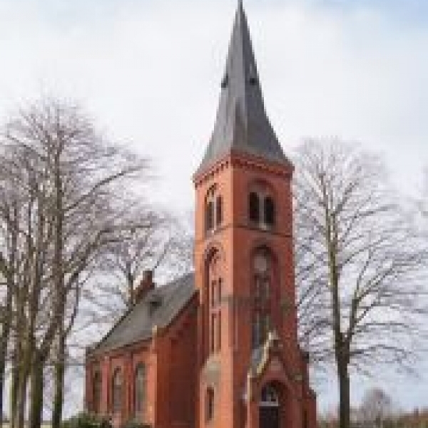 (Neulouisendorf) Evangelische Kirche Neulouisendorf