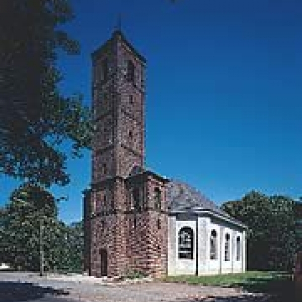 (Pfalzdorf) Evangelische Kirche Pfalzdorf