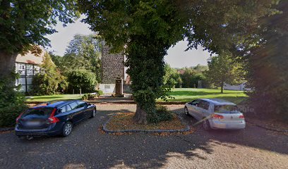(Volkmarsen - Ehringen) Kirche Ehringen